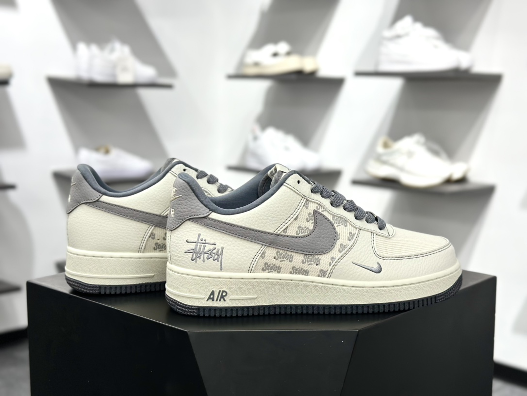 Nike Air Force 1 Low 斯图西联名 BZ6808-101