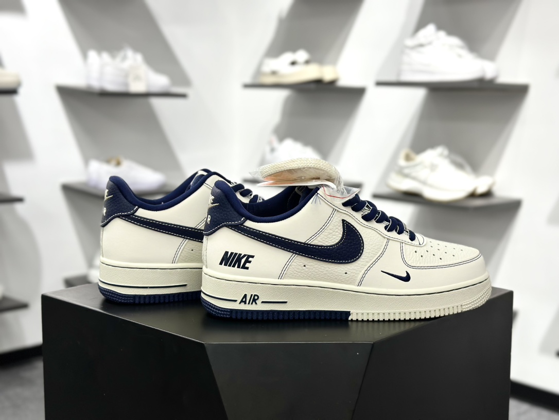 耐克Nike By You Air Force 1'07 Low Retro”Beige/Blue”空军一号板鞋“皮革米白深蓝NIKE钩子印标” SC9207-535