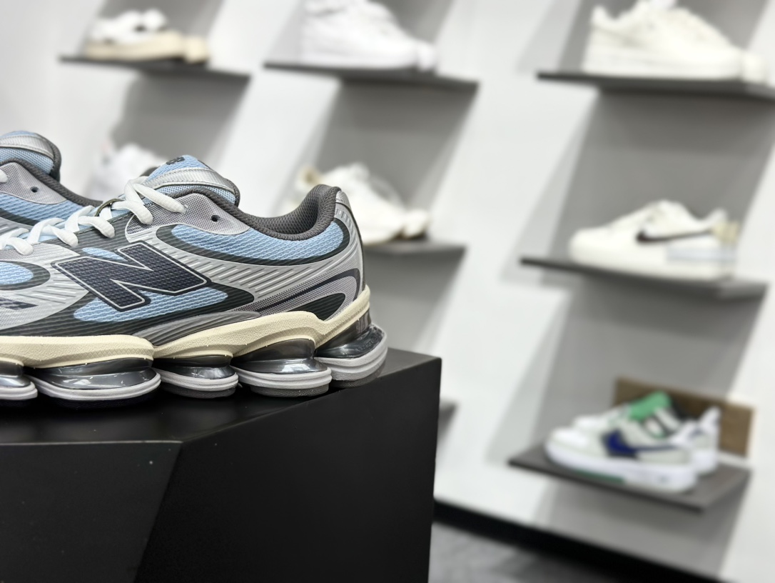 200 New Balance 新百伦 网面休闲鞋 U2000BA