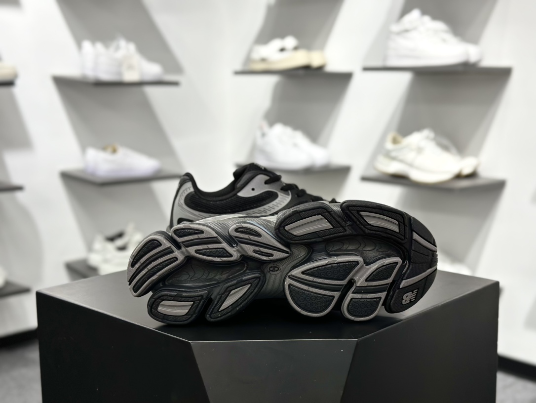 200 New Balance 新百伦 网面休闲鞋 U2000EA