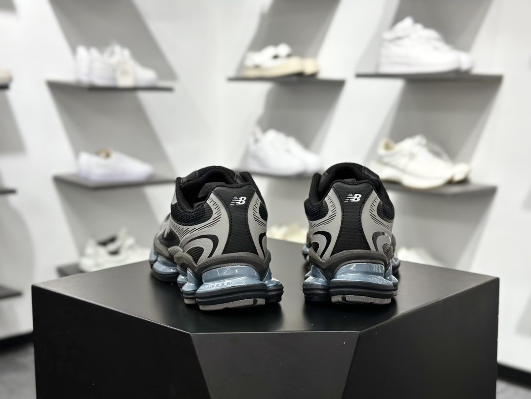 200 New Balance 新百伦 网面休闲鞋 U2000EA