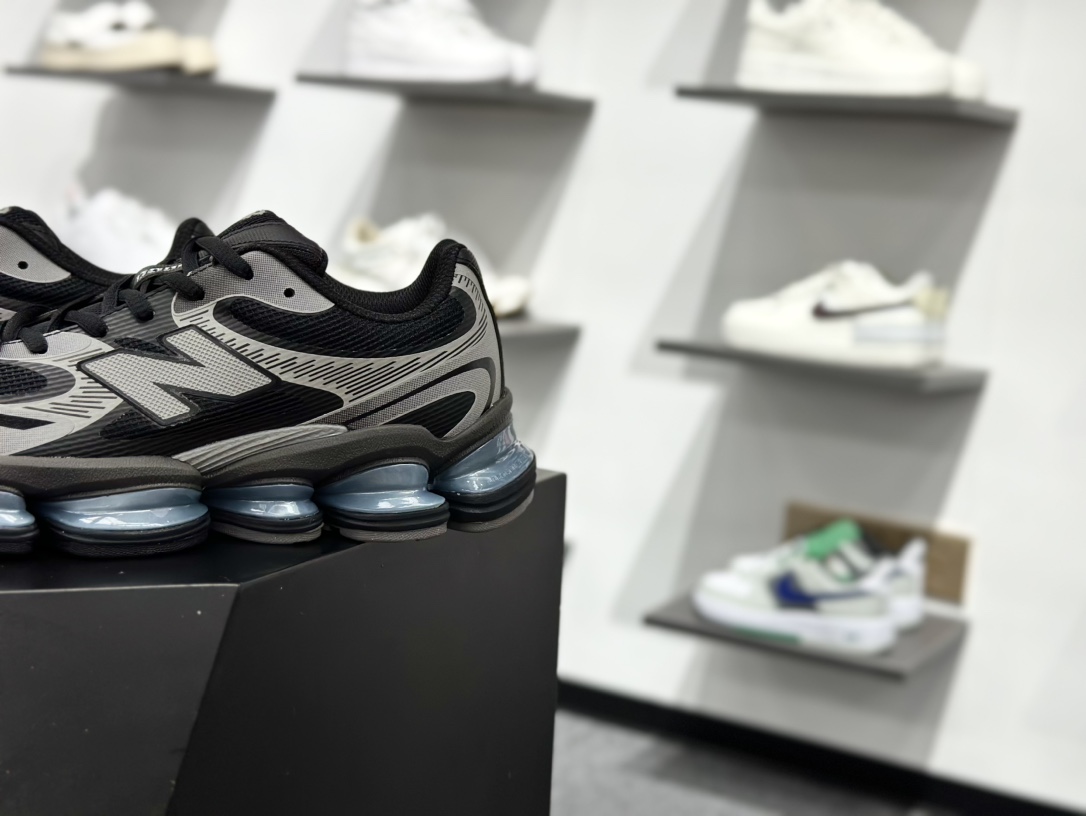 200 New Balance 新百伦 网面休闲鞋 U2000EA