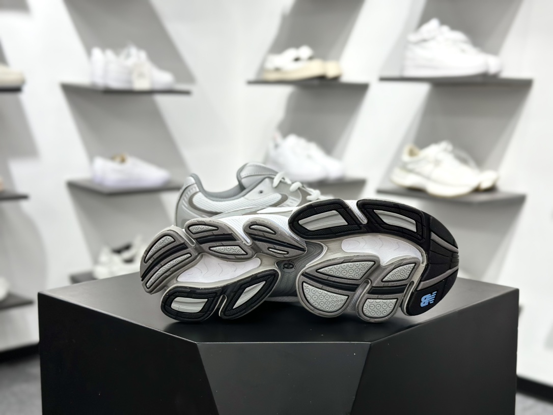 200 New Balance 新百伦 网面休闲鞋 U2000AA