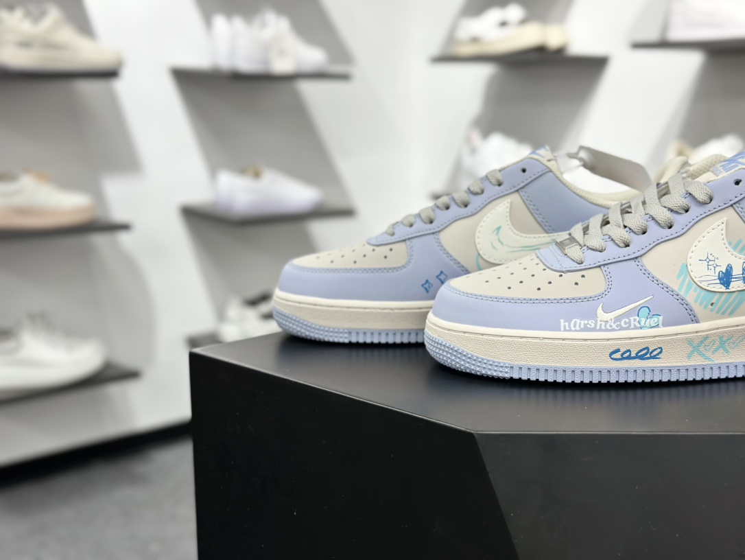 260 Nike Air Force 1 Low 07 Hello Kitty/凯蒂猫 米蓝粉小钩 DB3301-222
