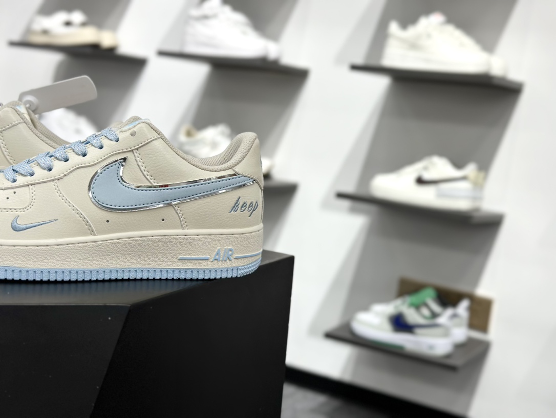 200 Air Force 1 '07 Low 白浅蓝小钩 BM1996-099