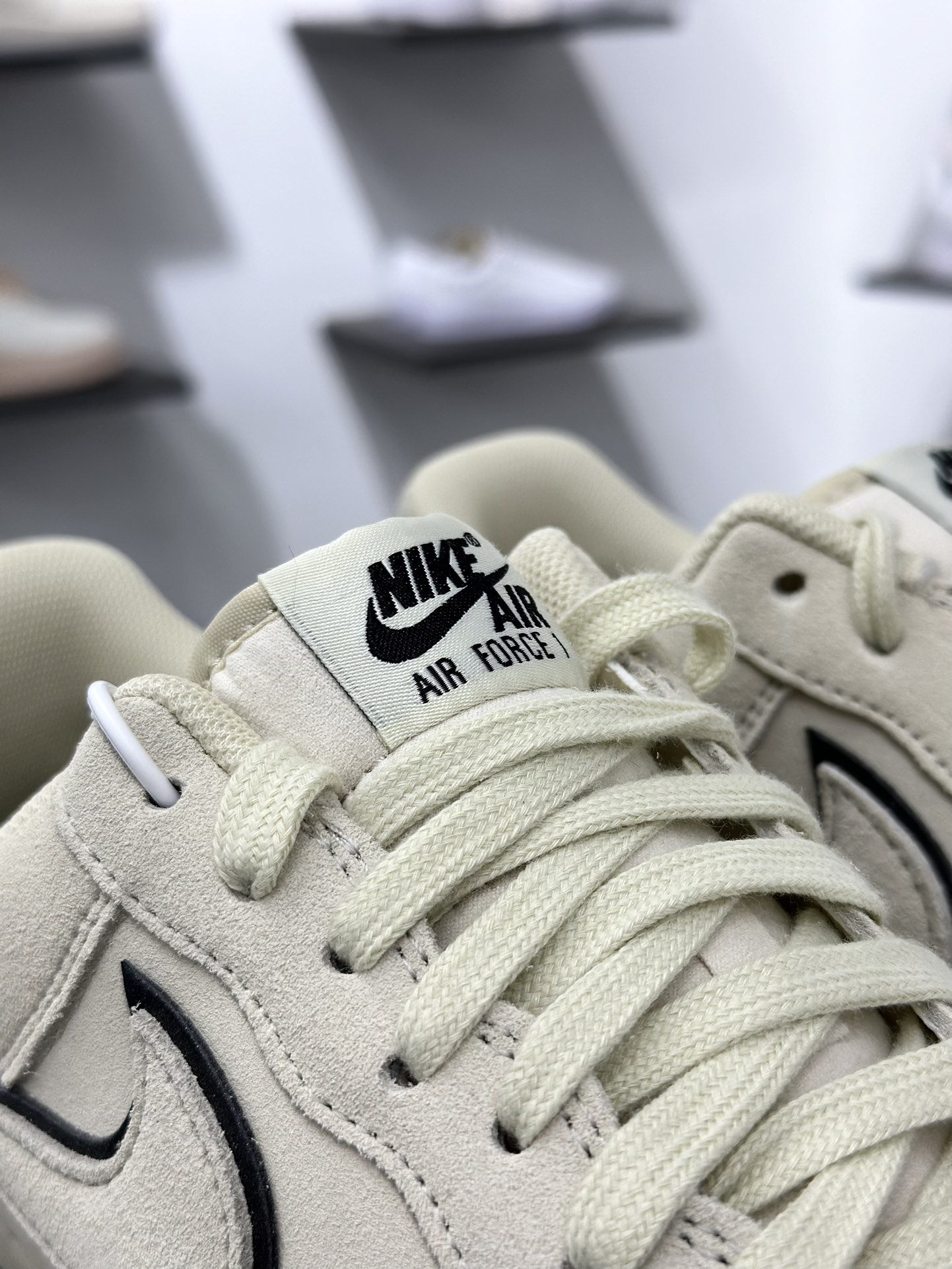 200 Air Force 1 '07 Low 烟灰 HQ1966-001