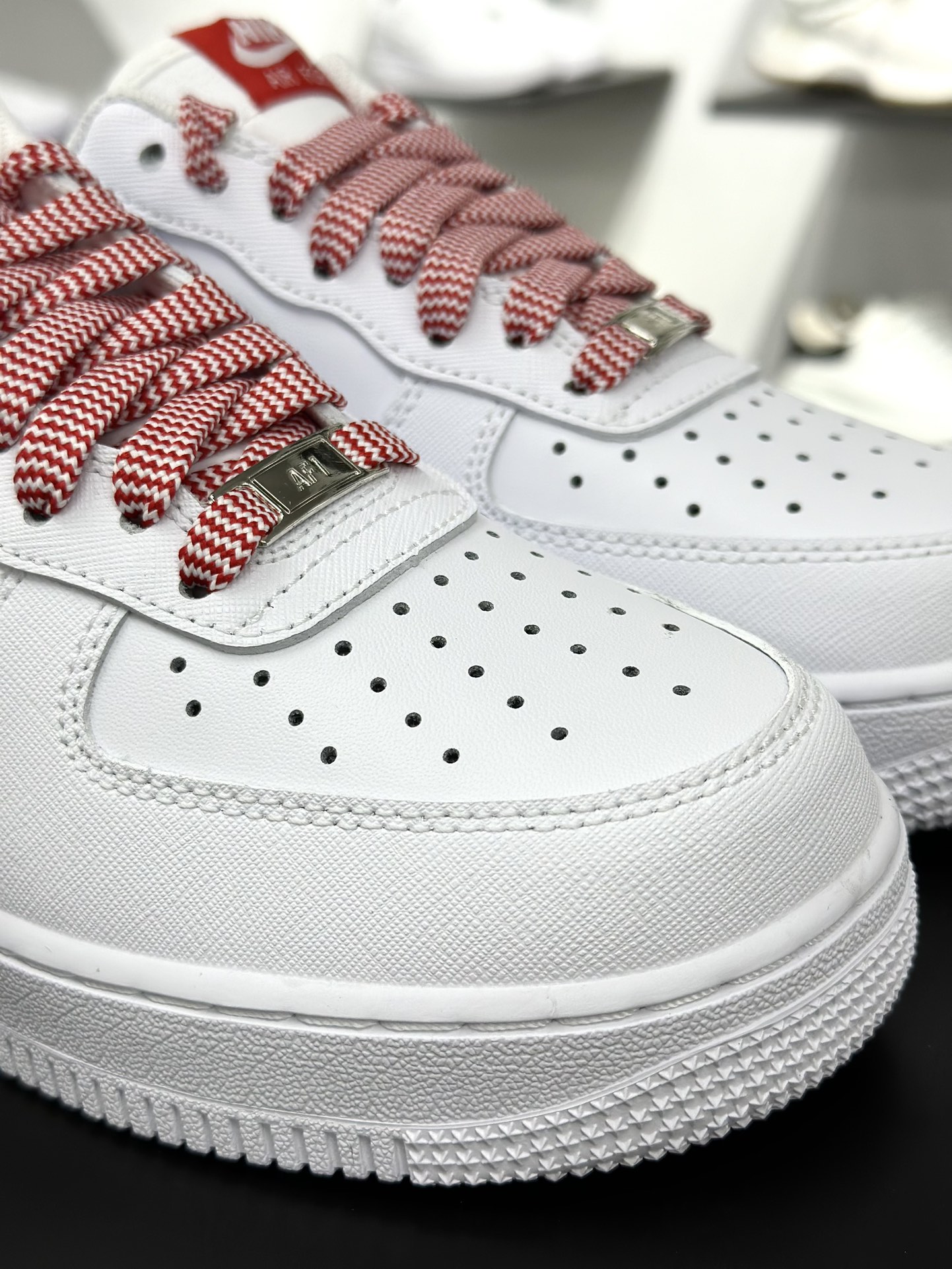 Air Force 1 '07 Low 白红 IB7167-103
