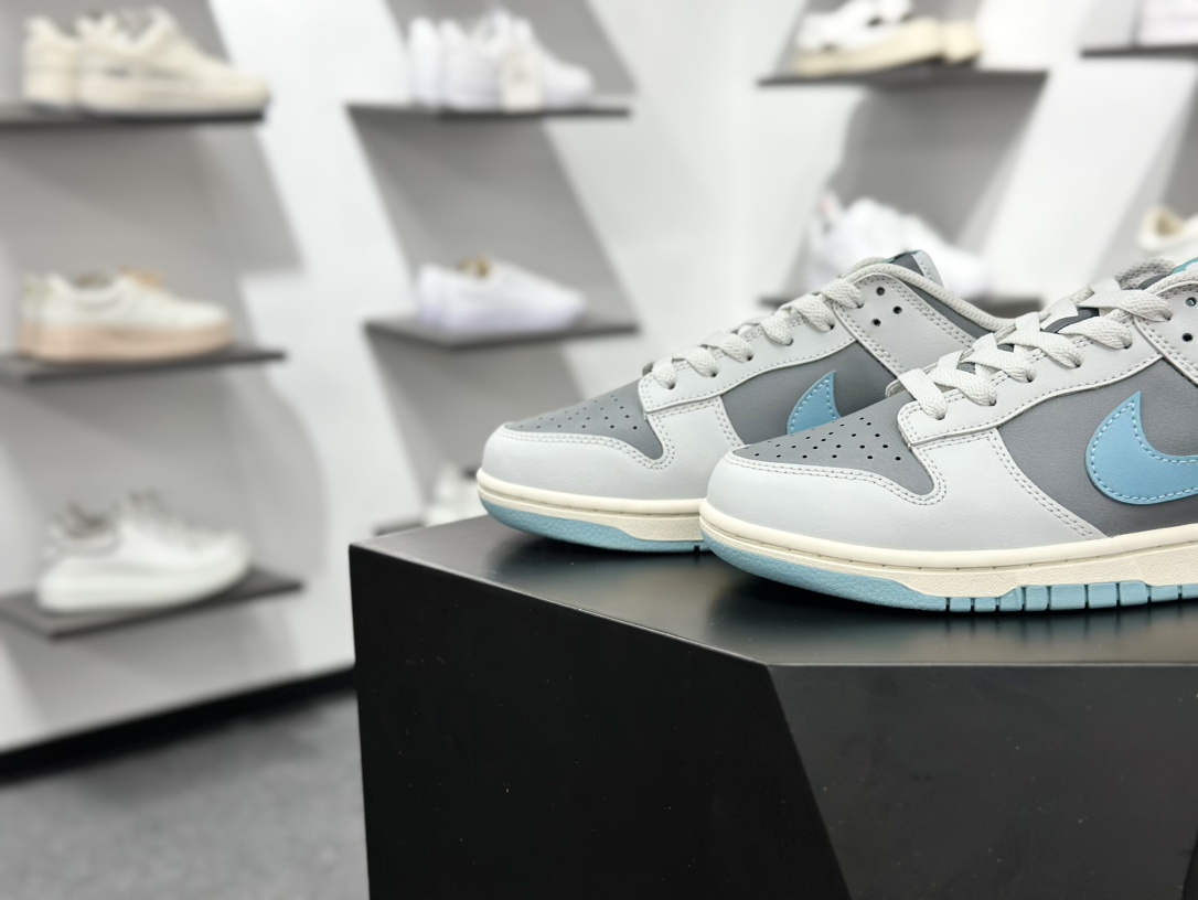200 NIKE SB Dunk Low HF5441-001