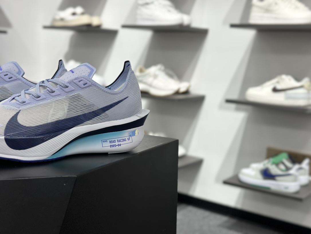 260 Nike Air Zoom VaporFly Next 4% 减震马拉松跑步鞋 HF6414-001