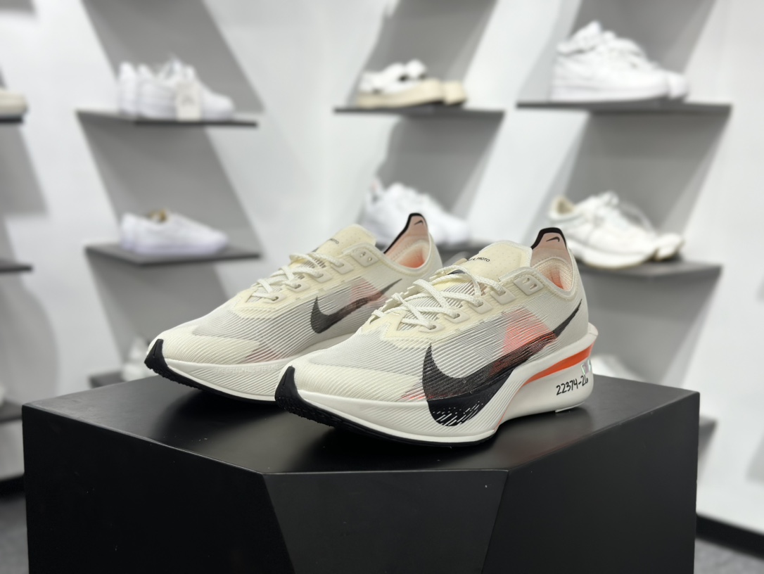 260 Nike Air Zoom VaporFly Next 4% 减震马拉松跑步鞋 HF6414-100