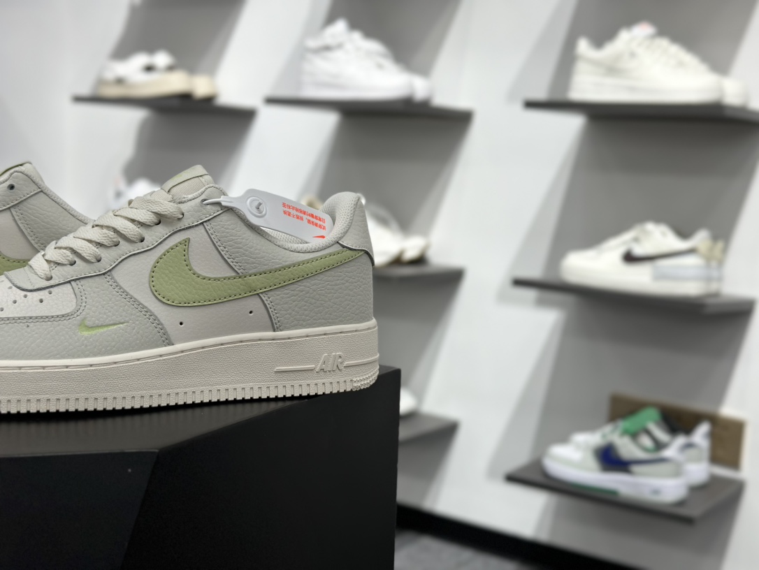 Air Force 1 '07 Low 米灰绿 IB3881-001