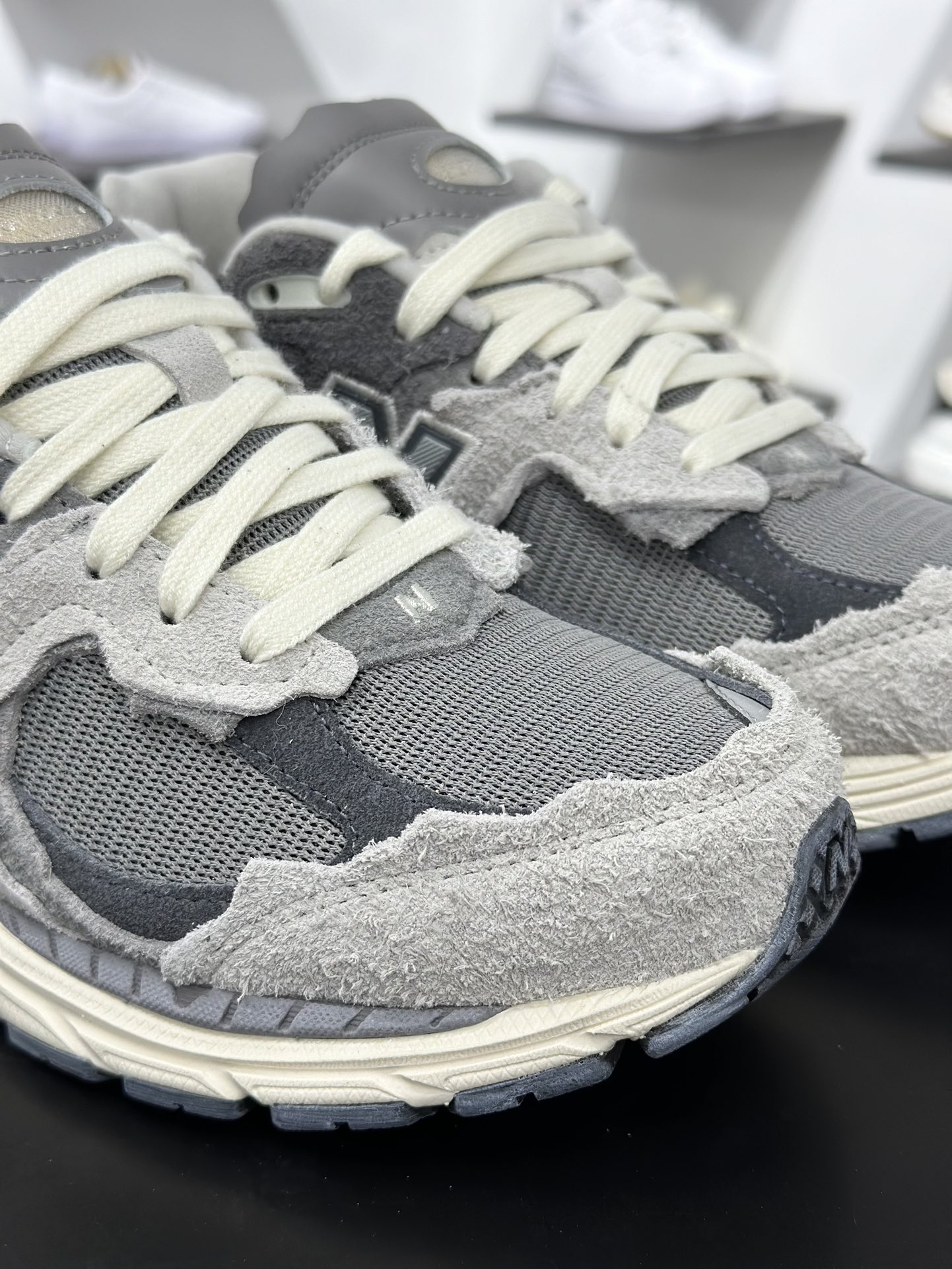 260 New Balance NB 2002R 云雨灰 M2002RDA