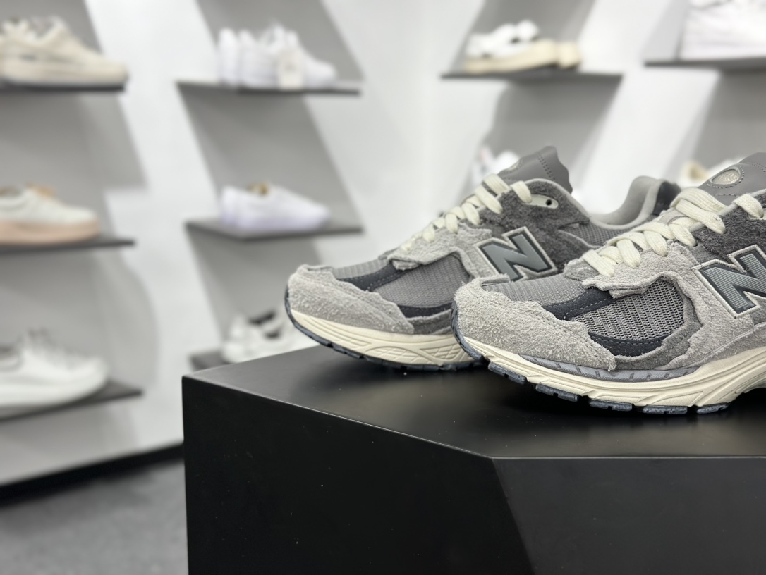 260 New Balance NB 2002R 云雨灰 M2002RDA