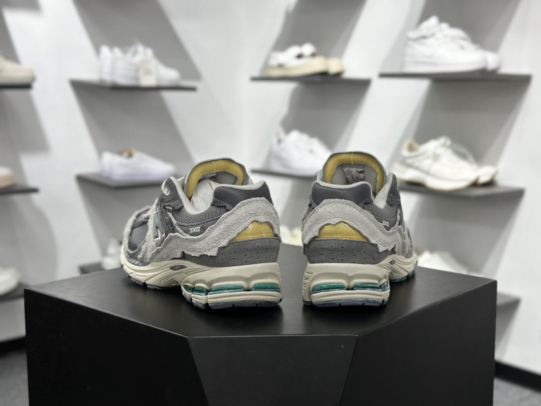 260 New Balance NB 2002R 云雨灰 M2002RDA