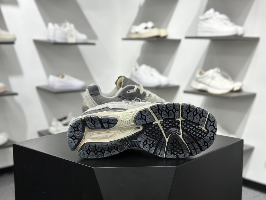 260 New Balance NB 2002R 云雨灰 M2002RDA