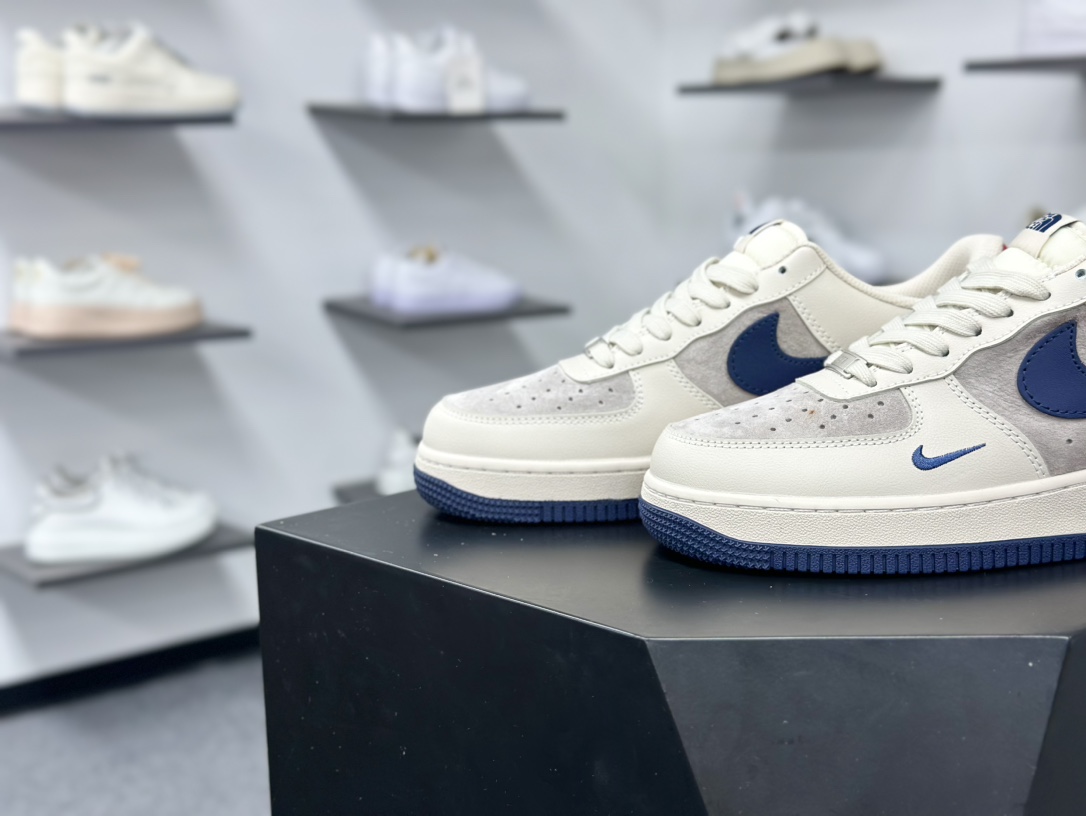 260 Nike Air Force 1 Low 07 x The North Face 米蓝小钩 XX3168-133
