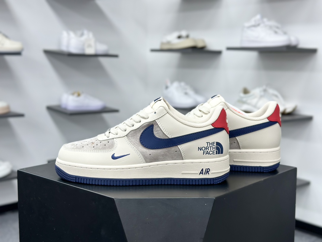 260 Nike Air Force 1 Low 07 x The North Face 米蓝小钩 XX3168-133