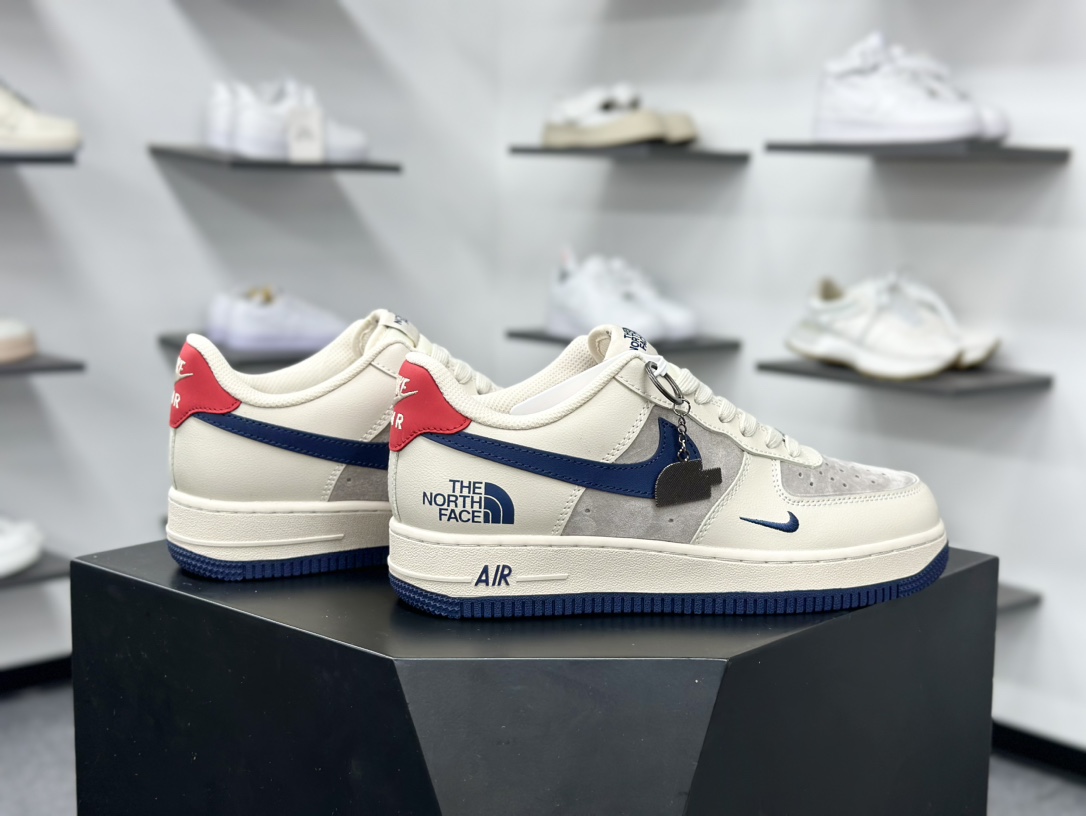 260 Nike Air Force 1 Low 07 x The North Face 米蓝小钩 XX3168-133