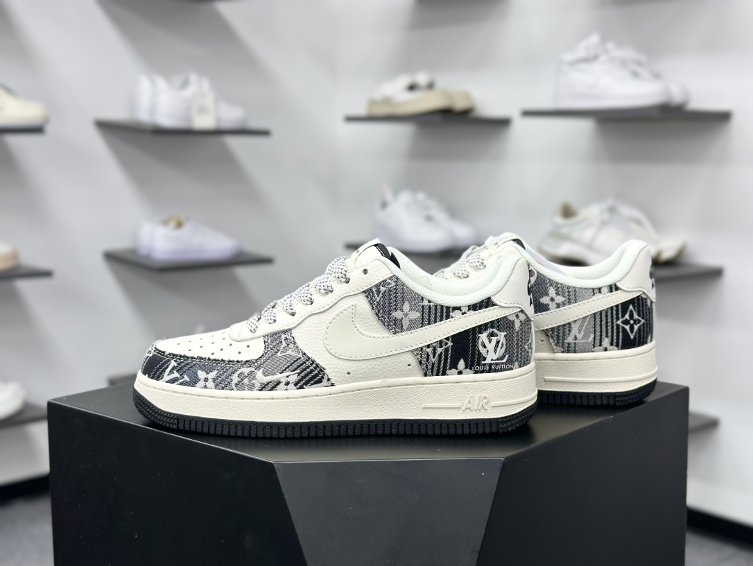 260 Nike Air Force 1 Low 07 x Louis Vuitton 黑白牛仔满天星 XS1958-585