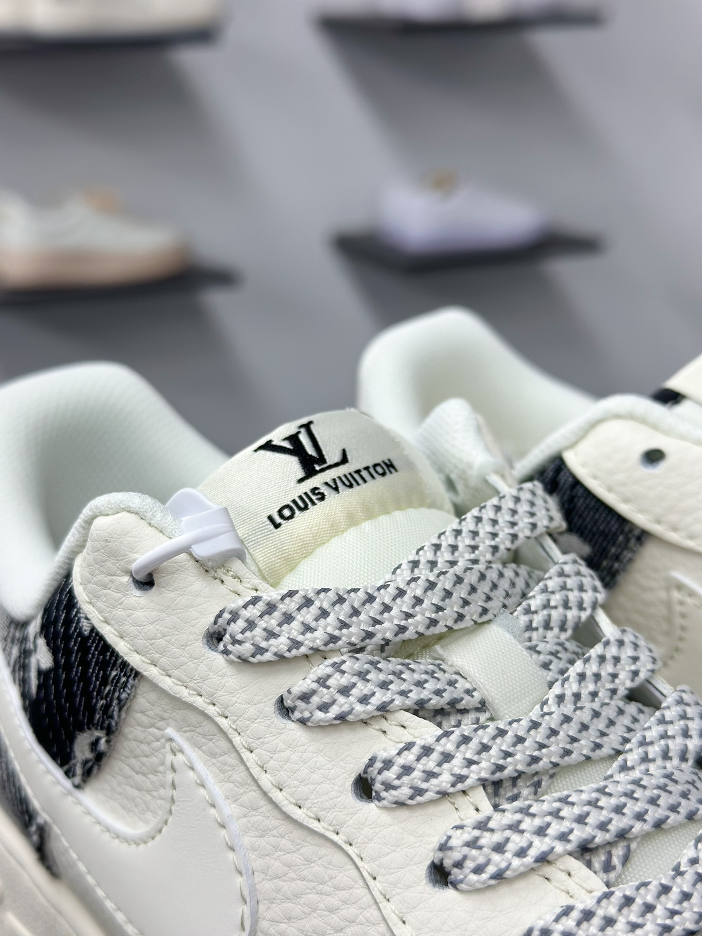 260 Nike Air Force 1 Low 07 x Louis Vuitton 黑白牛仔满天星 XS1958-585