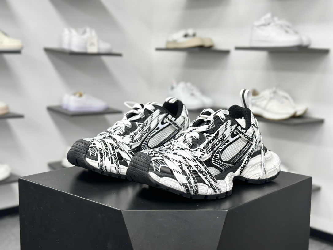 460 Balenciaga巴黎世家 3XL 黑白绑带 825598 W3XHL 9010