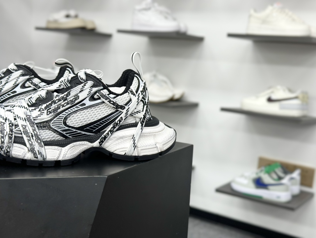 460 Balenciaga巴黎世家 3XL 黑白绑带 825598 W3XHL 9010
