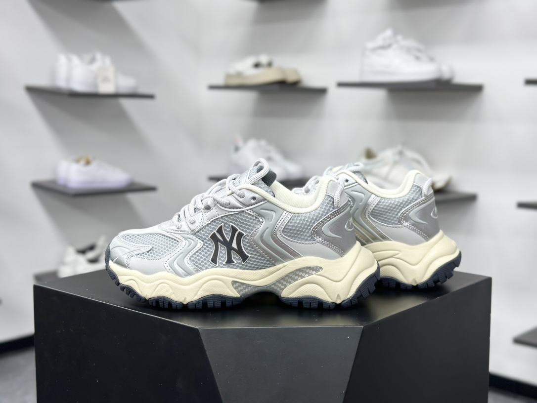 200 NY美国榄球洋基队 x MLB Chunky Runner Basic 厚底老爹厚底休闲运动慢跑鞋 3ASHW075N