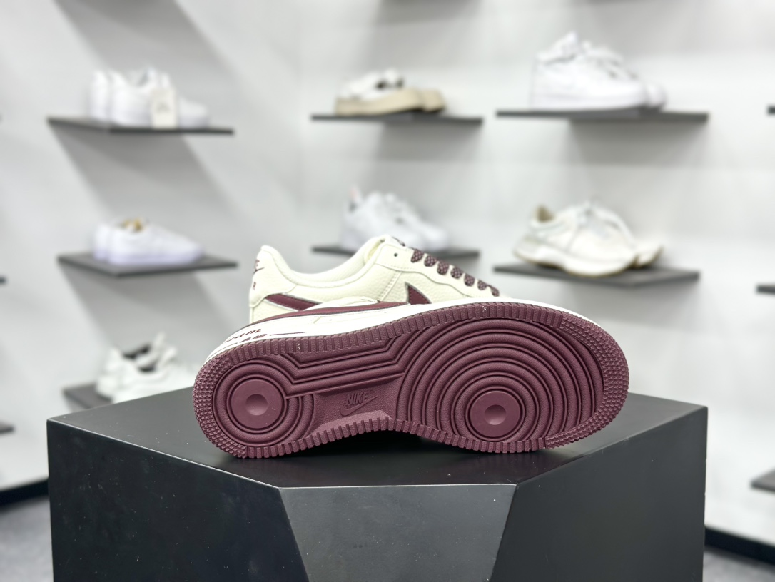 Nike Air Force 1 Low 07 白酒红小钩满天星 DR2024-105