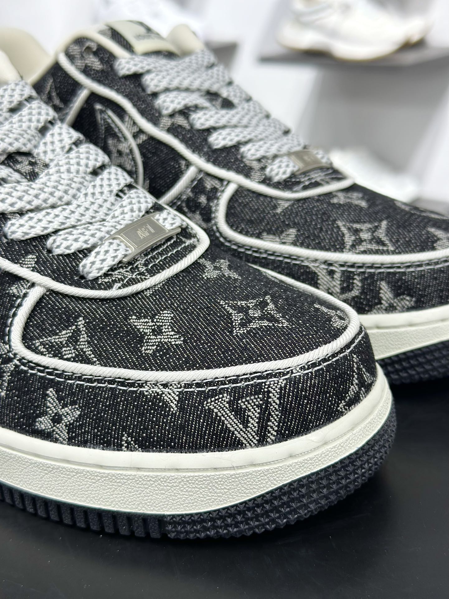 260 Nike Air Force 1 Low LV联名 SC9207-531