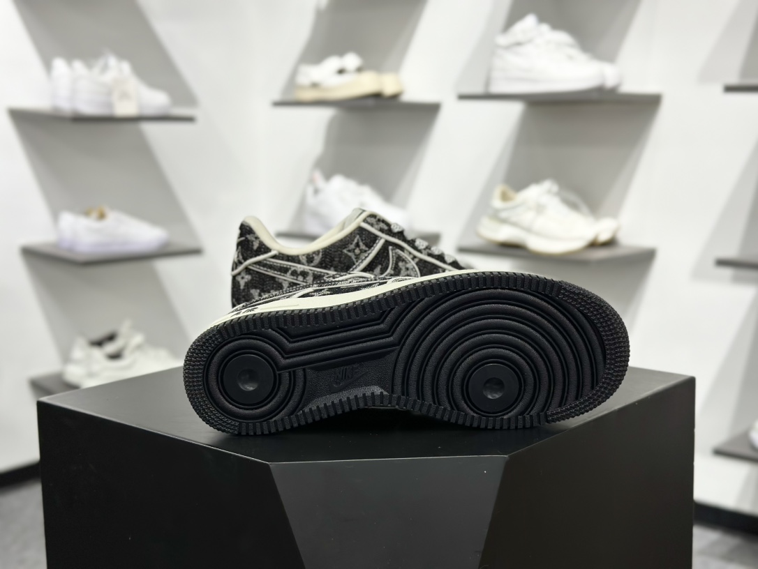 260 Nike Air Force 1 Low LV联名 SC9207-531