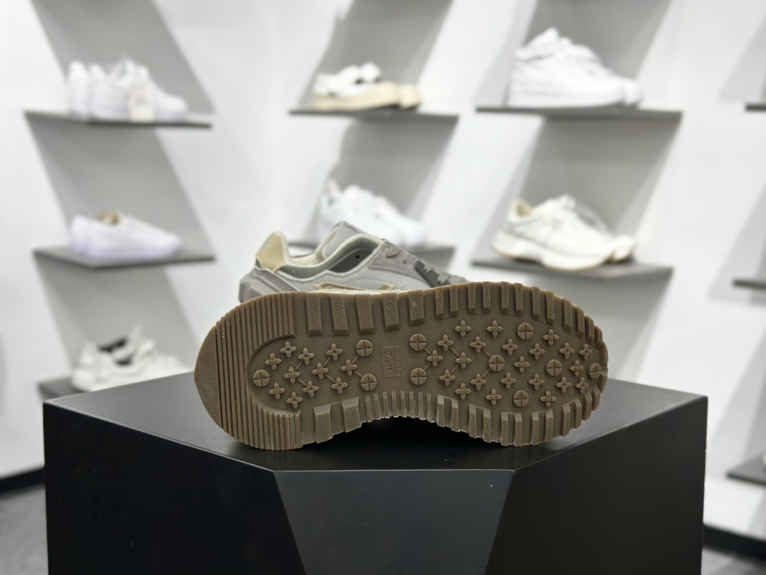 鬼冢虎 Onitsuka Tiger MOAGE CO Low 摩纳哥CO系列低帮 厚底复古经典慢跑鞋 1183B555-020
