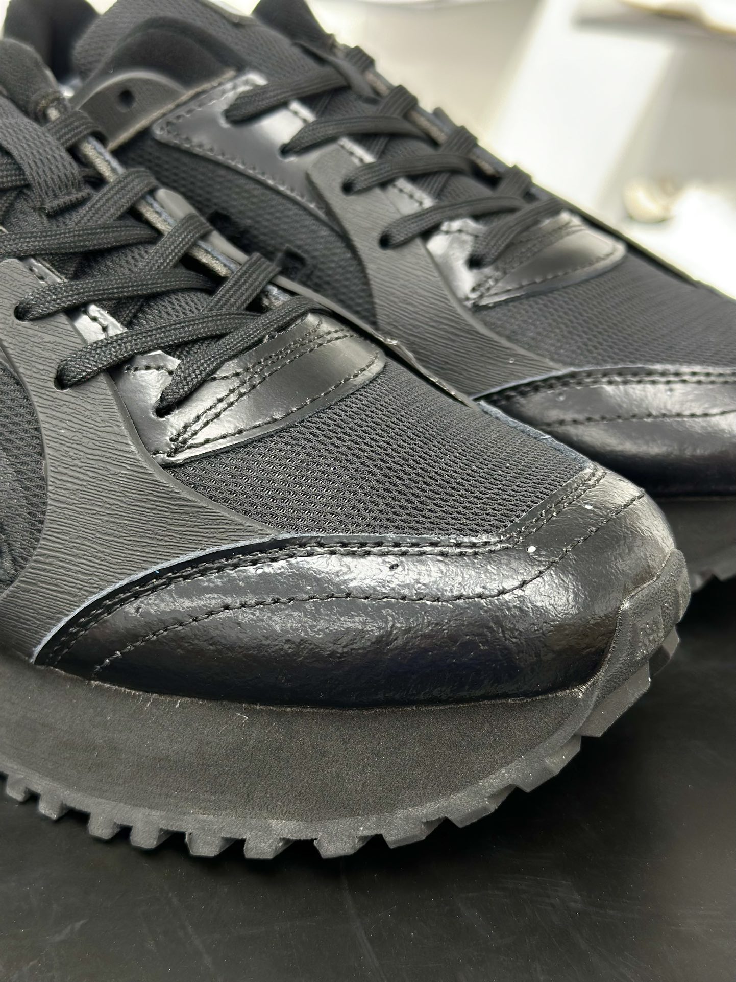 鬼冢虎 Onitsuka Tiger MOAGE CO Low 摩纳哥CO系列低帮 厚底复古经典慢跑鞋 1183C438-001