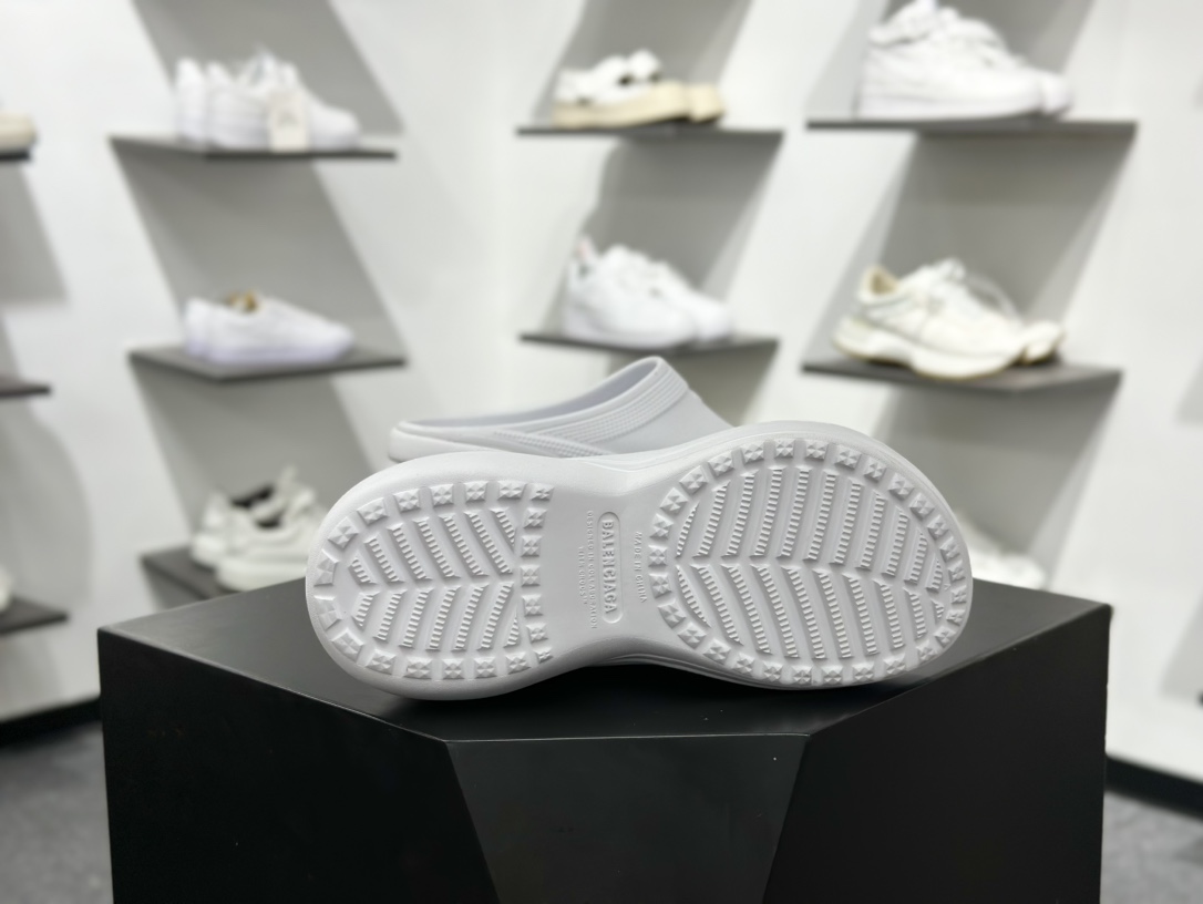 巴黎世家BALENCIAGA x Crocs Cruise Platform Mule Sandals 克鲁斯包头式凉拖鞋式凉鞋