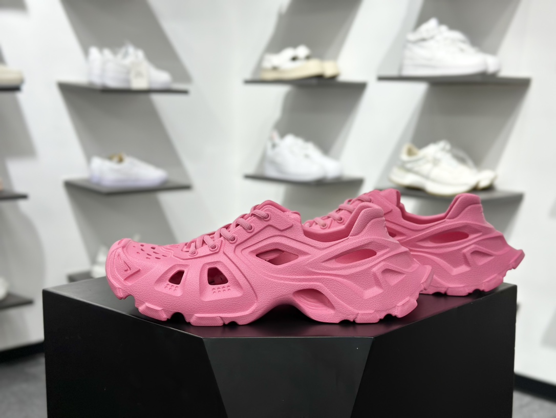 BALENCIAGA 巴黎世家洞洞鞋 超软运动洞洞拖鞋