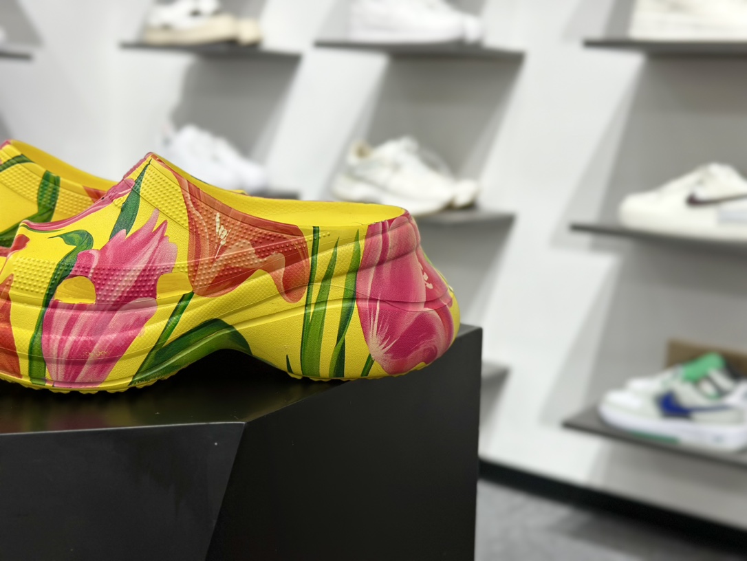 巴黎世家BALENCIAGA x Crocs Cruise Platform Mule Sandals 松糕厚底沙滩涉水百搭休闲包头式凉拖鞋式凉鞋 677389W1S8F7053