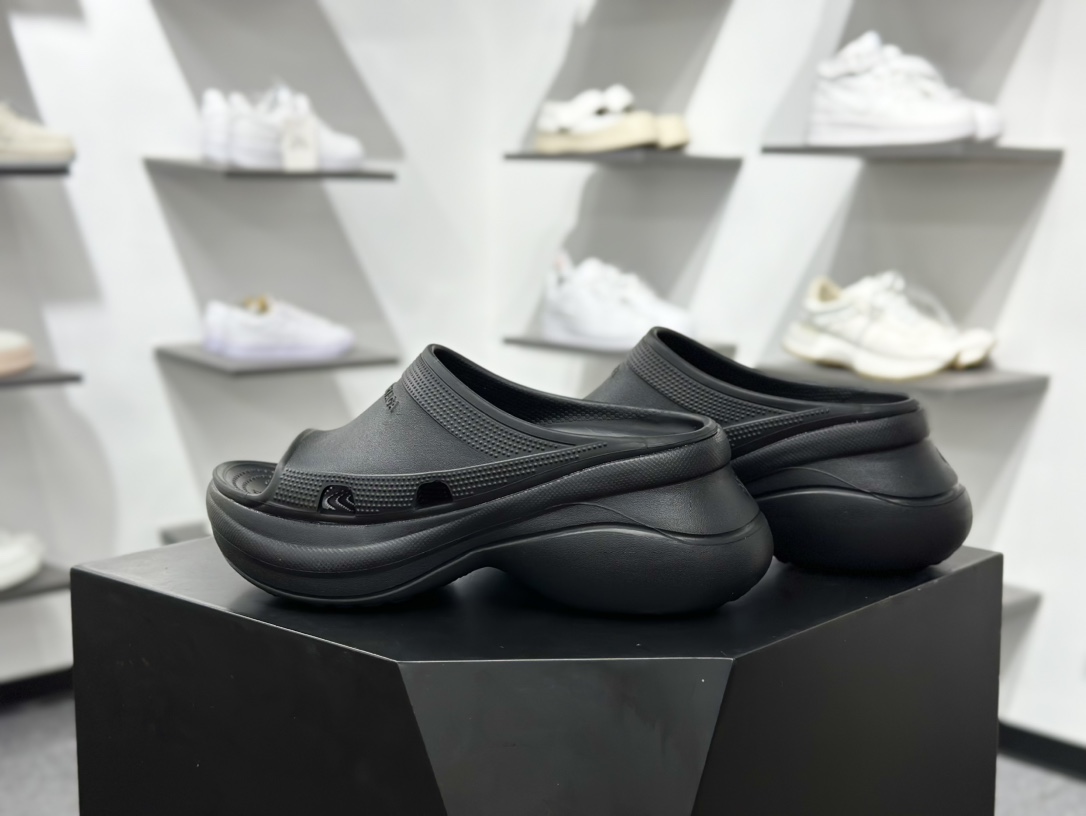 巴黎世家BALENCIAGA x Crocs Cruise Platform Mule Sandals 百搭休闲包头式凉拖鞋式凉鞋”全黑”720762 W1S8E 1000