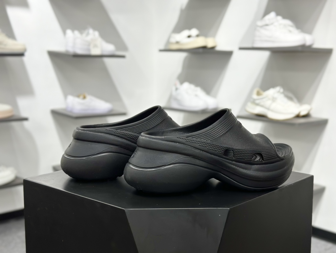 巴黎世家BALENCIAGA x Crocs Cruise Platform Mule Sandals 百搭休闲包头式凉拖鞋式凉鞋”全黑”720762 W1S8E 1000