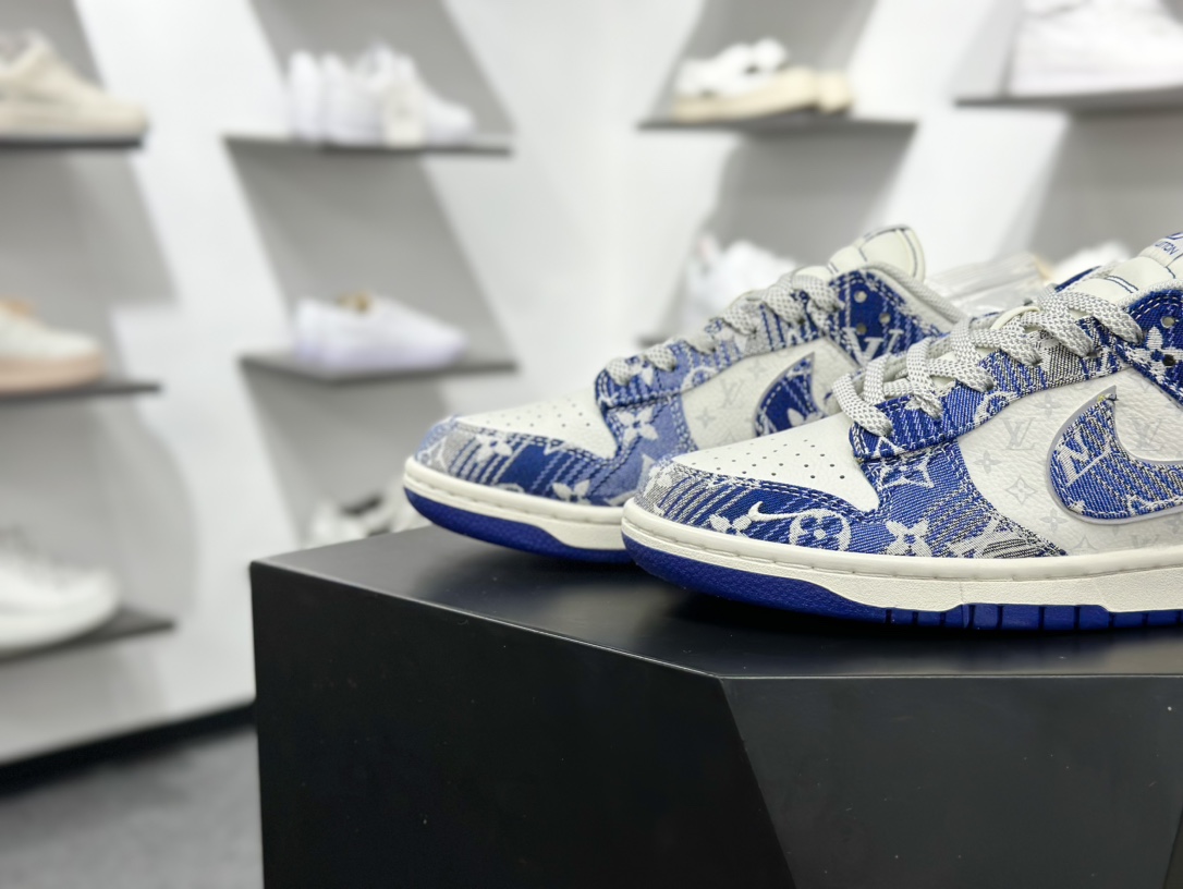 路易威登Louis Vuitton x Nike SB Dunk Low”LV Monogram”扣篮滑板板鞋“牛仔蓝米白LV提花” SC9772-808