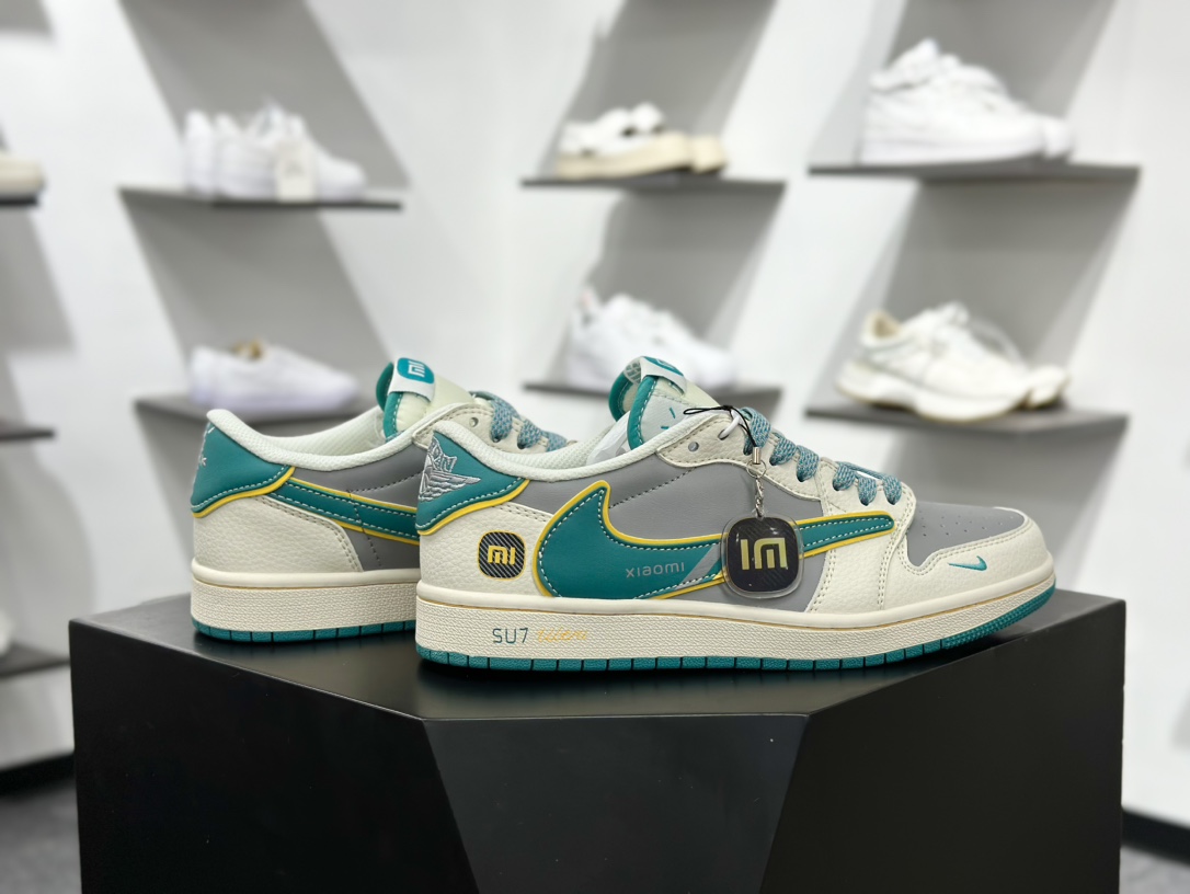 Air Jordan 1 Low ”高端定制” 小米su7米灰绿黄倒钩 XX3168-163