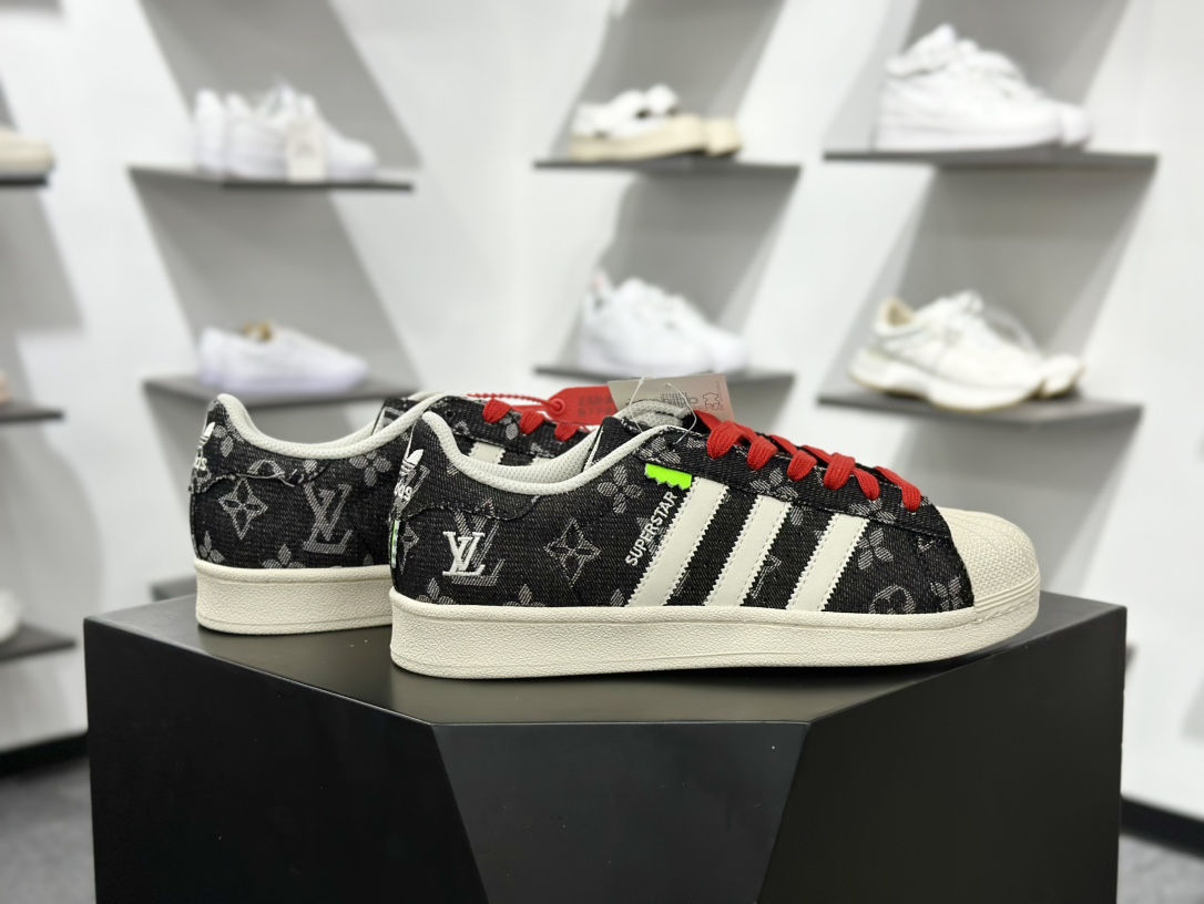 路易威登Louis Vuitton x Adidas Originals Superstar”Black/White//LV Monogram”贝壳头系列低帮板鞋“牛仔黑白LV老花提花” IG1988