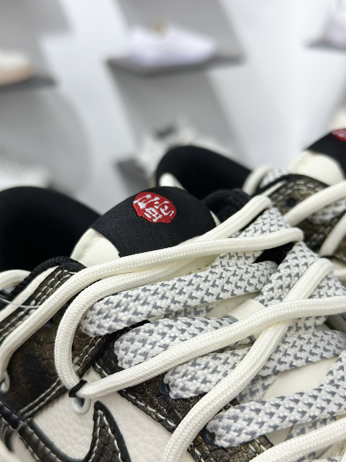 Nike SB Dunk Low x Louis Vuitton LV联名-白蓝牛仔绑带 YX5066-310