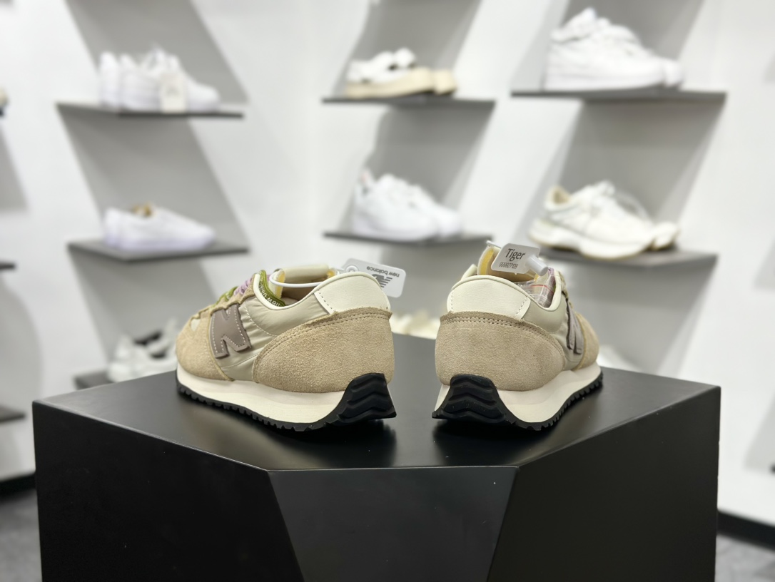 New Balance NB471 生活休闲鞋 New Balance 471鞋款的诞生 U471AJ