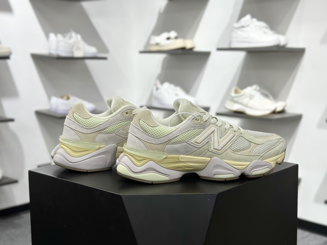 New Balance NB9060 联名款 复古休闲运动慢跑鞋 米灰色 U9060EEP