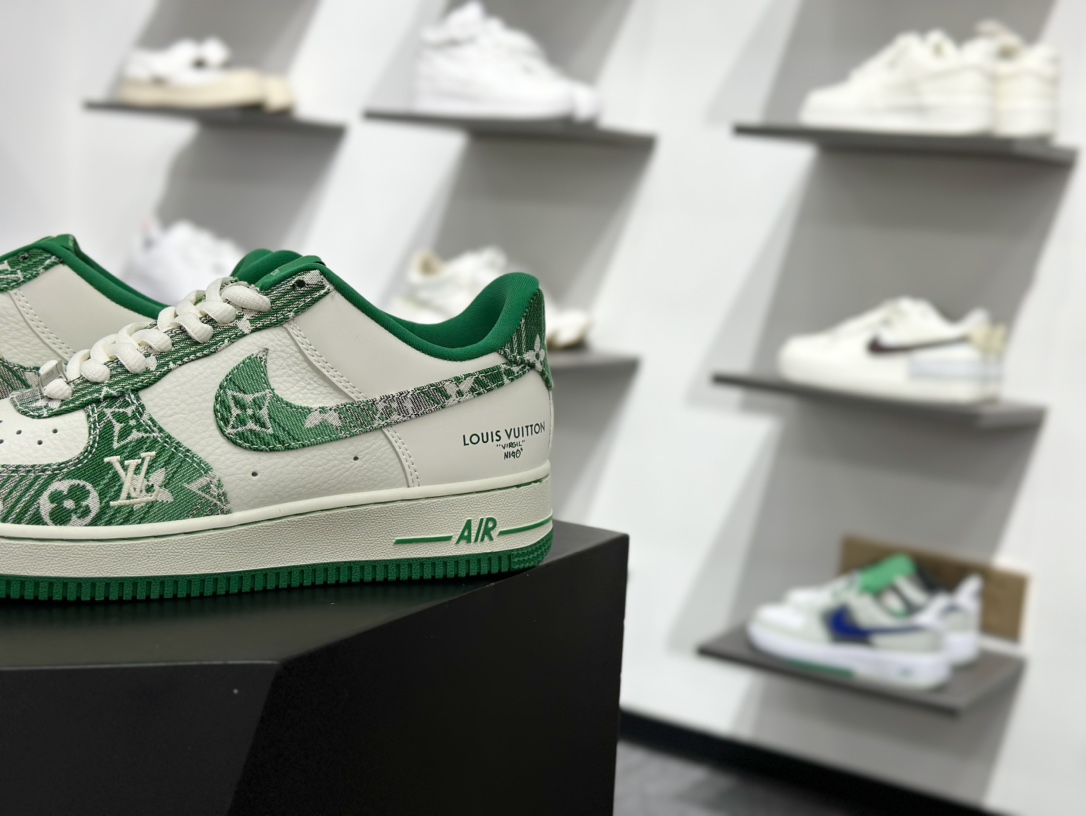 260 Nike Air Force 1 Low LV联名 SC9207-538