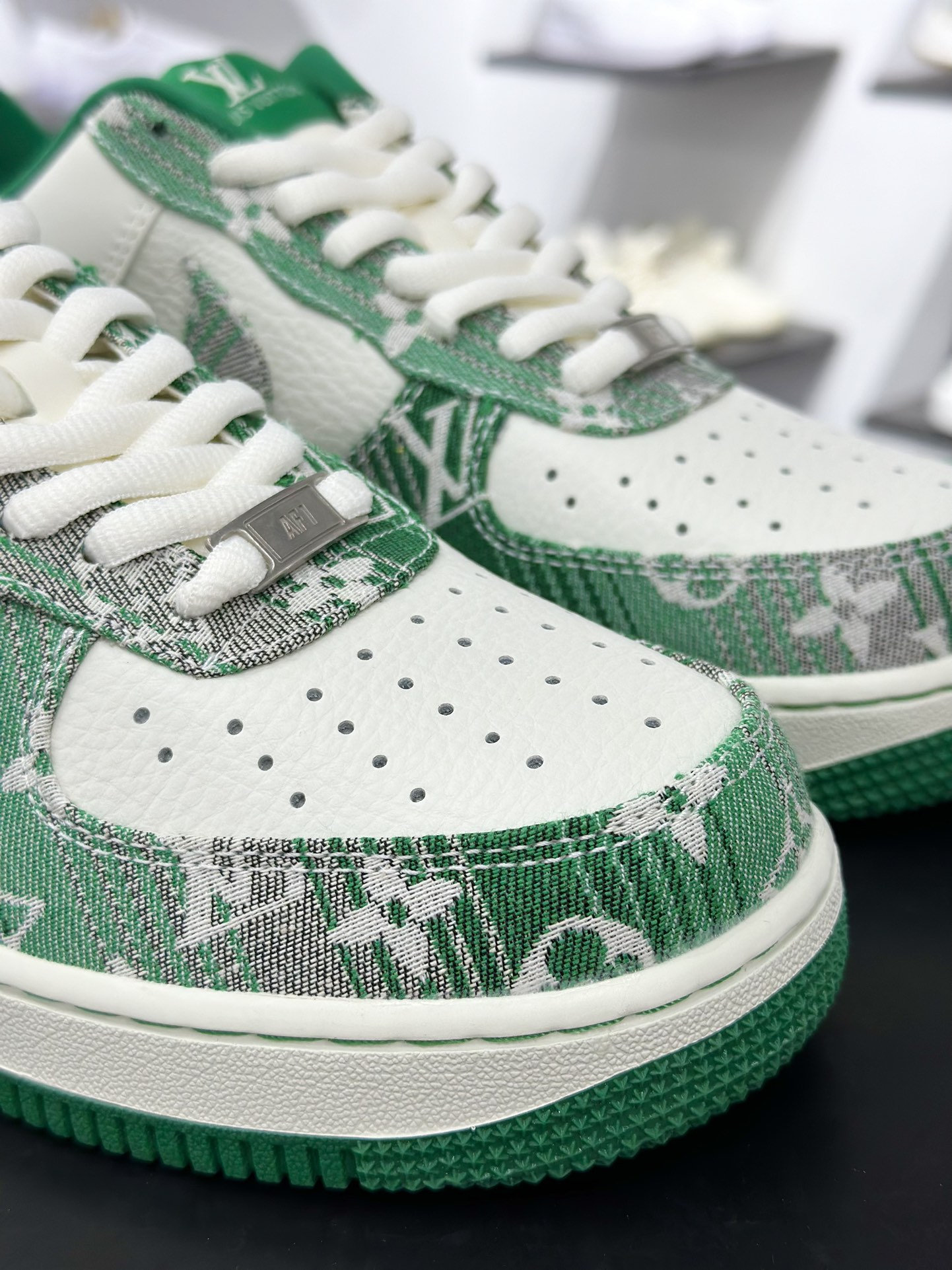 260 Nike Air Force 1 Low LV联名 SC9207-538