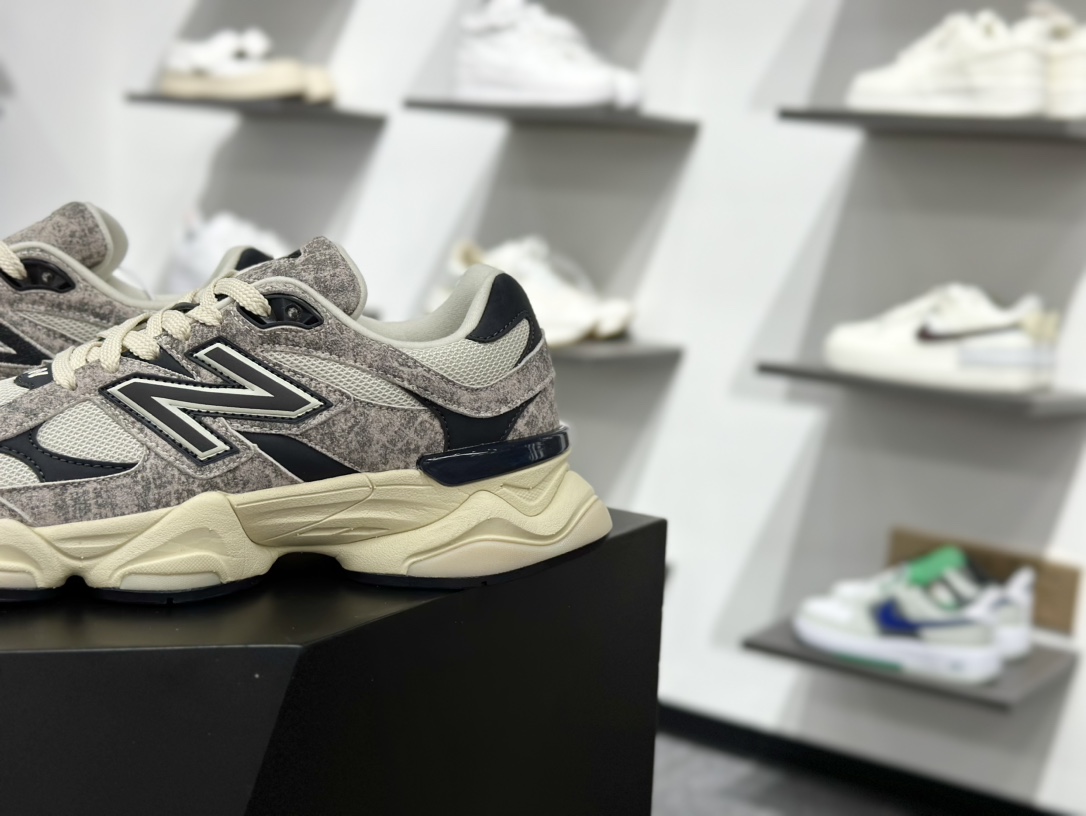 240 New Balance NB 9060 千禧小象蹄 灰黑色 U9060SNA