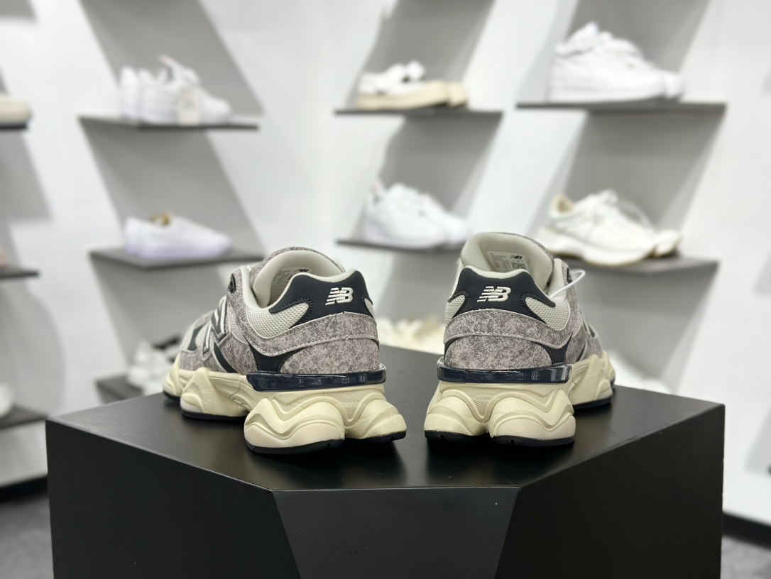 240 New Balance NB 9060 千禧小象蹄 灰黑色 U9060SNA