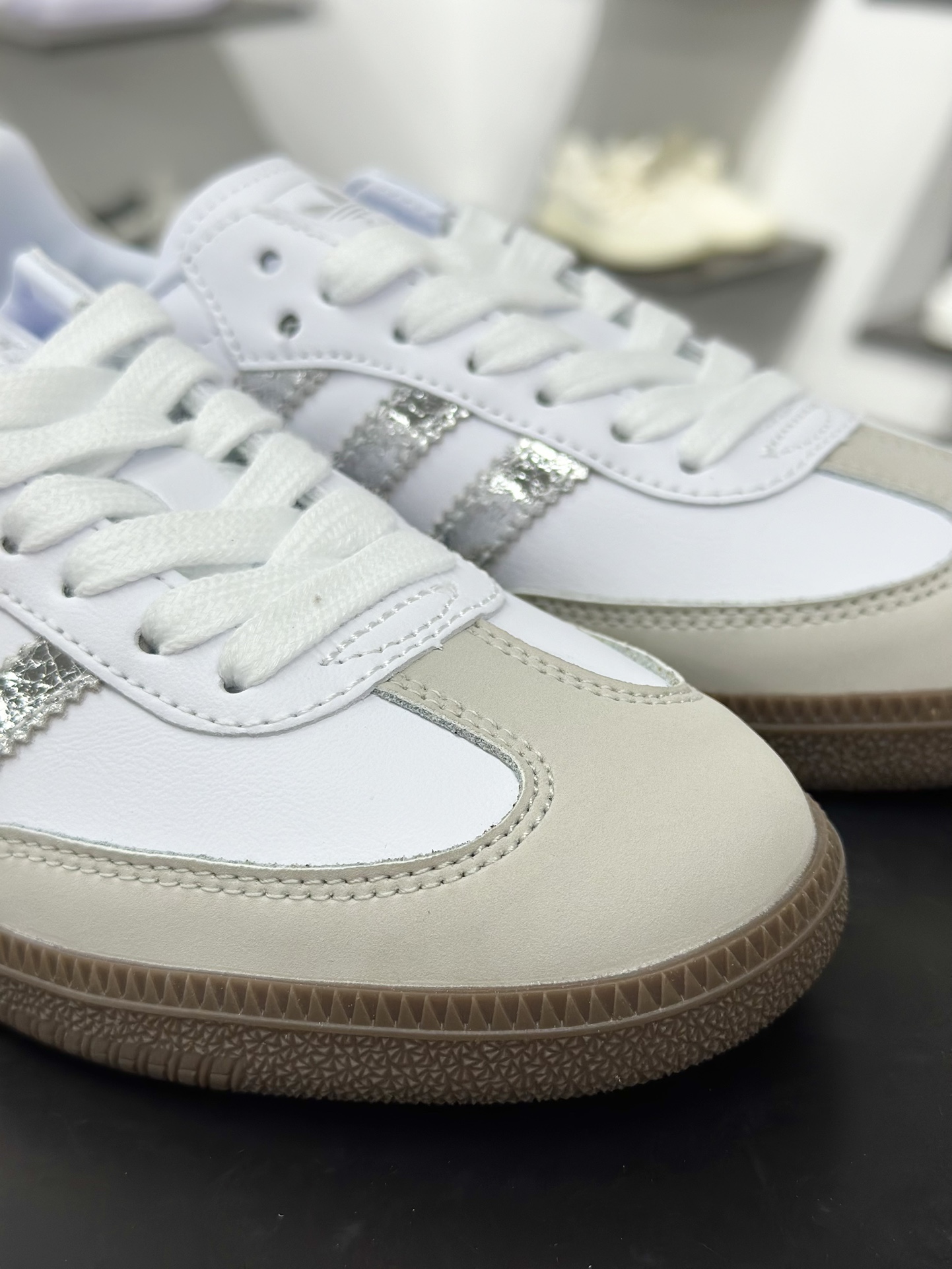 adidas originals Samba OG 米银白色 JI2725