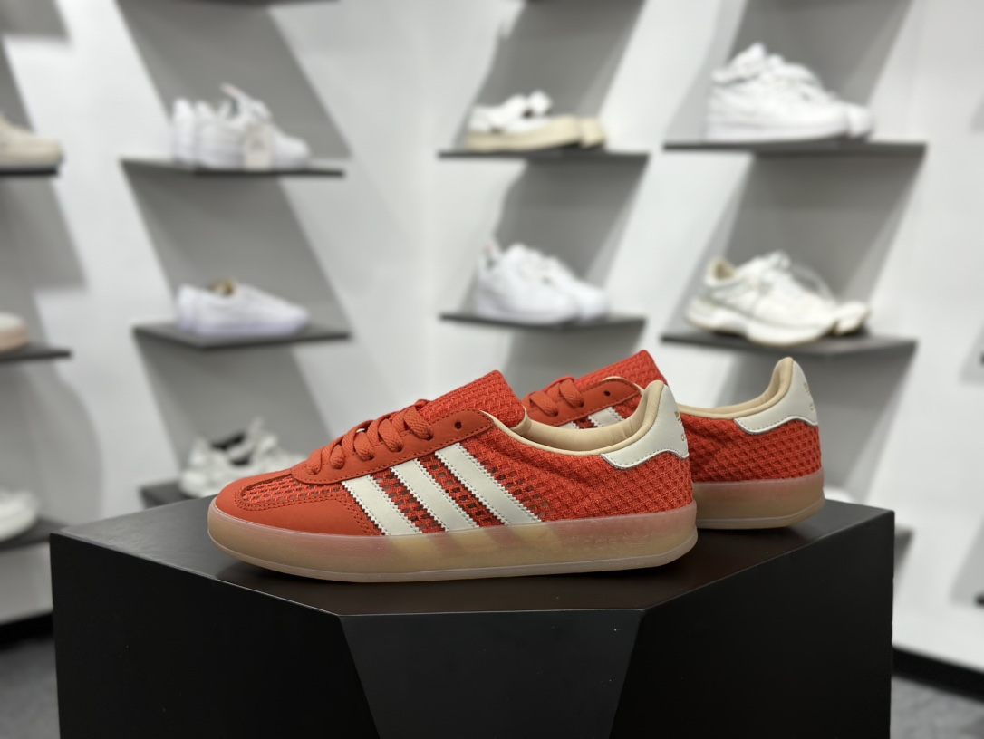 180 AD Gazelle Indoor Trainers 羚羊内训系列低帮复古百搭休闲运动德训风板鞋 JS0713