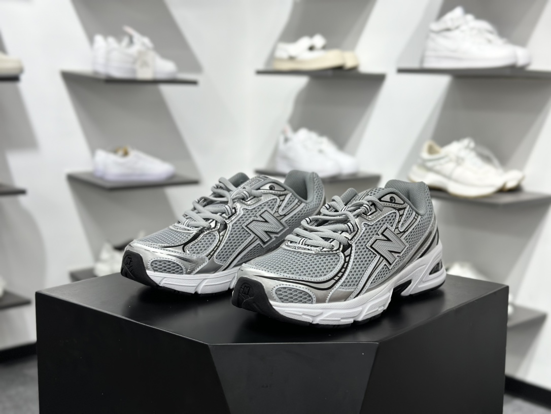 200 New Balance 新百伦 U740JPG 复古休闲慢跑鞋